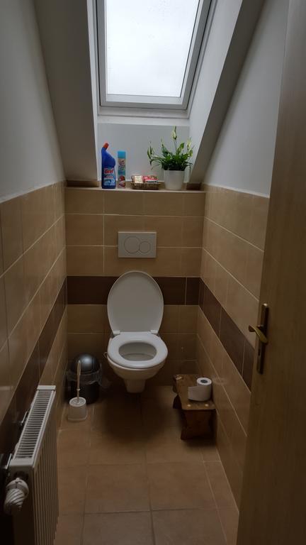 Farm Stay Nh Stables Nyrany Екстер'єр фото